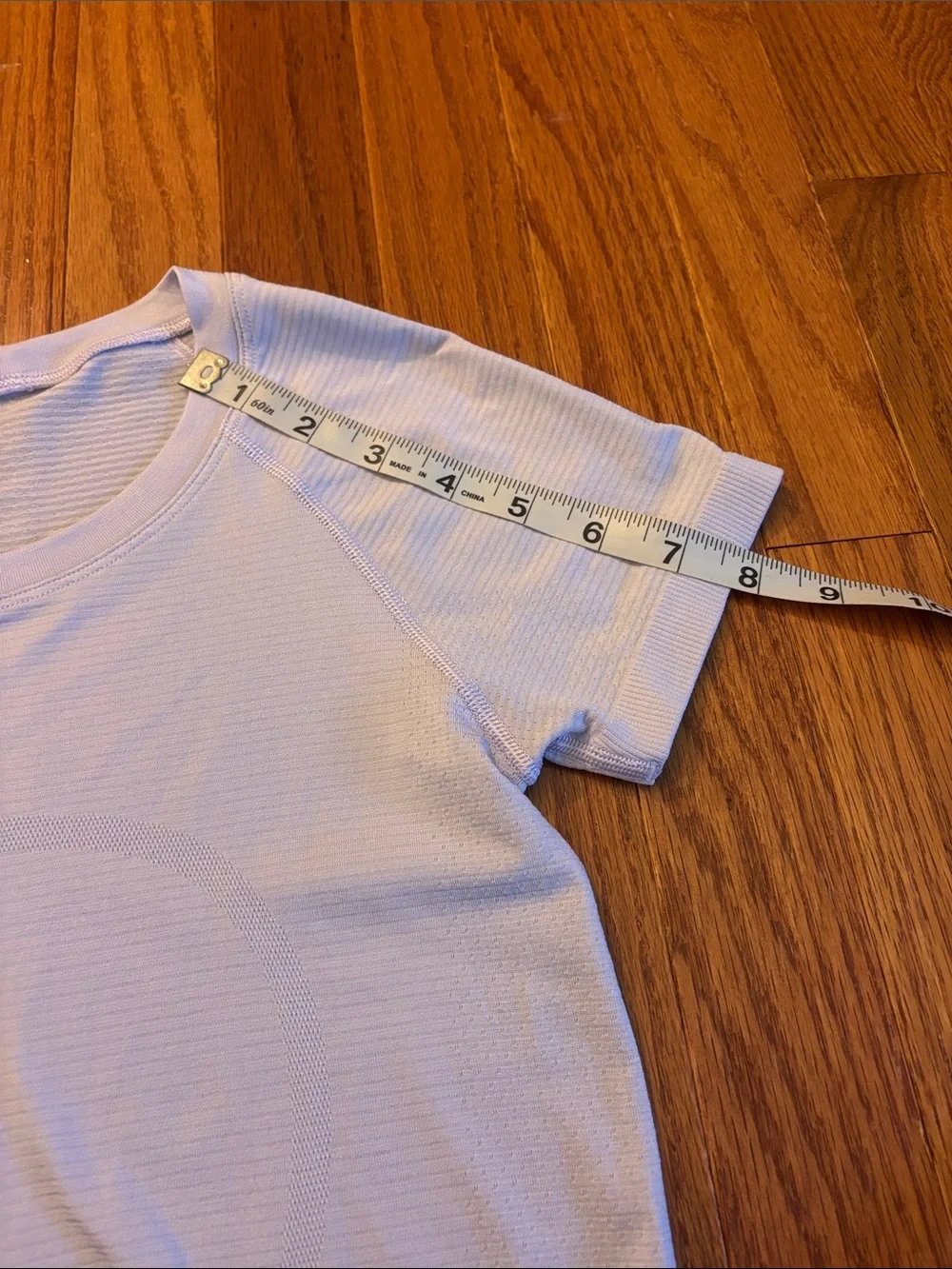 Lululemon Swiftly Tech Short Sleeve Shirt 2.0 - Lilac Smoke - Size 2